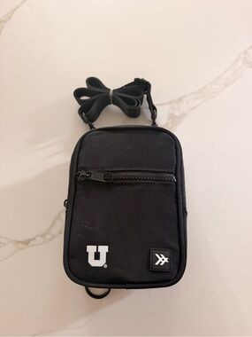 Thread Wallets Black Crossbody Bag University Of Utah